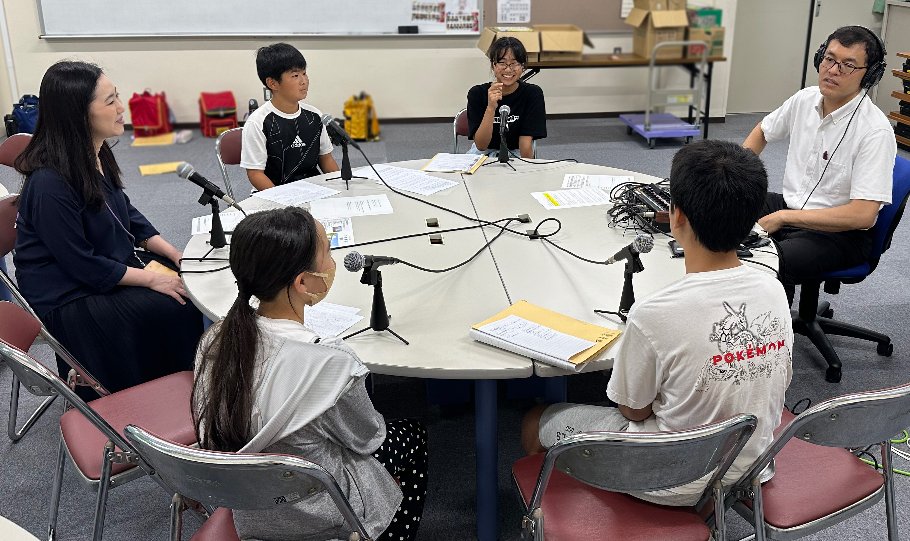 宇治っ子放送部　三室戸小学校の収録の様子