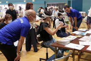 Vrゴーグルによる脳健康測定体験