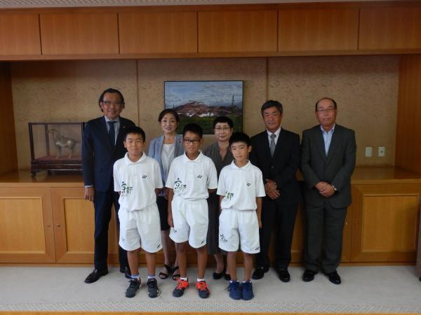 「第39回全日本小学生ソフトテニス選手権大会」に出場される「宇治市ソフトテニス連盟」の皆さん